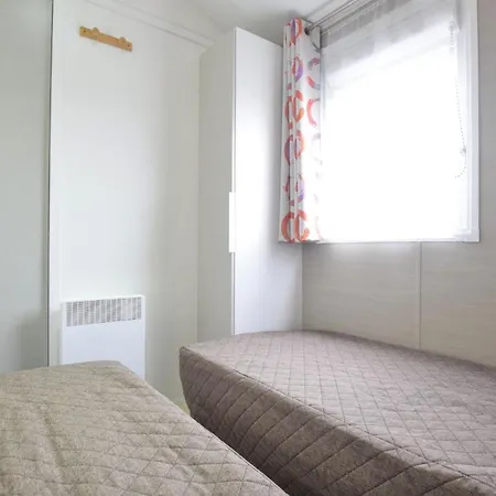 Pet Friendly Stacaravan Appartement Grandcamp-Maisy